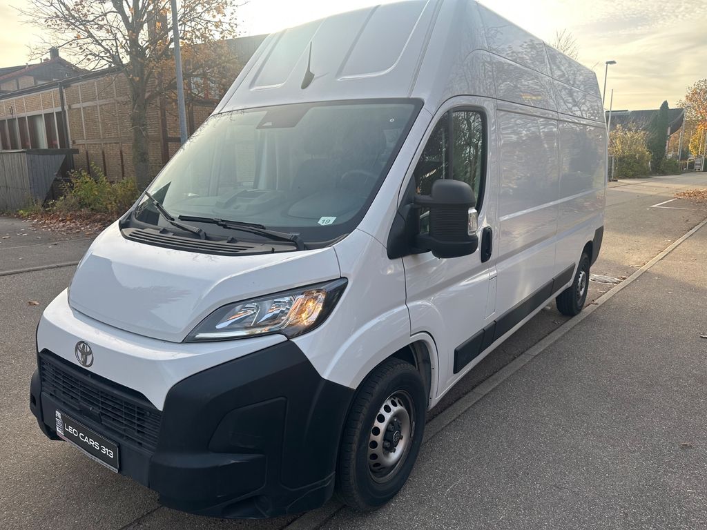 Toyota Proace Max 2024