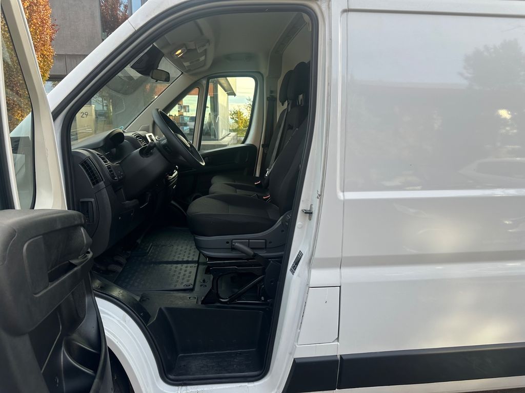 Toyota Proace Max 2024