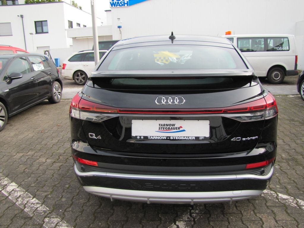 Audi Q4 2022