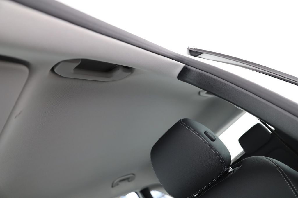 Mercedes-Benz B 200 2024