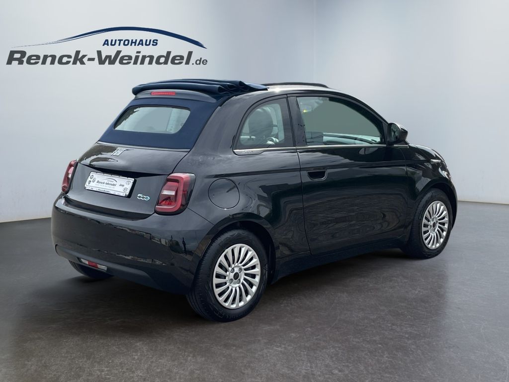 Fiat 500e 2025