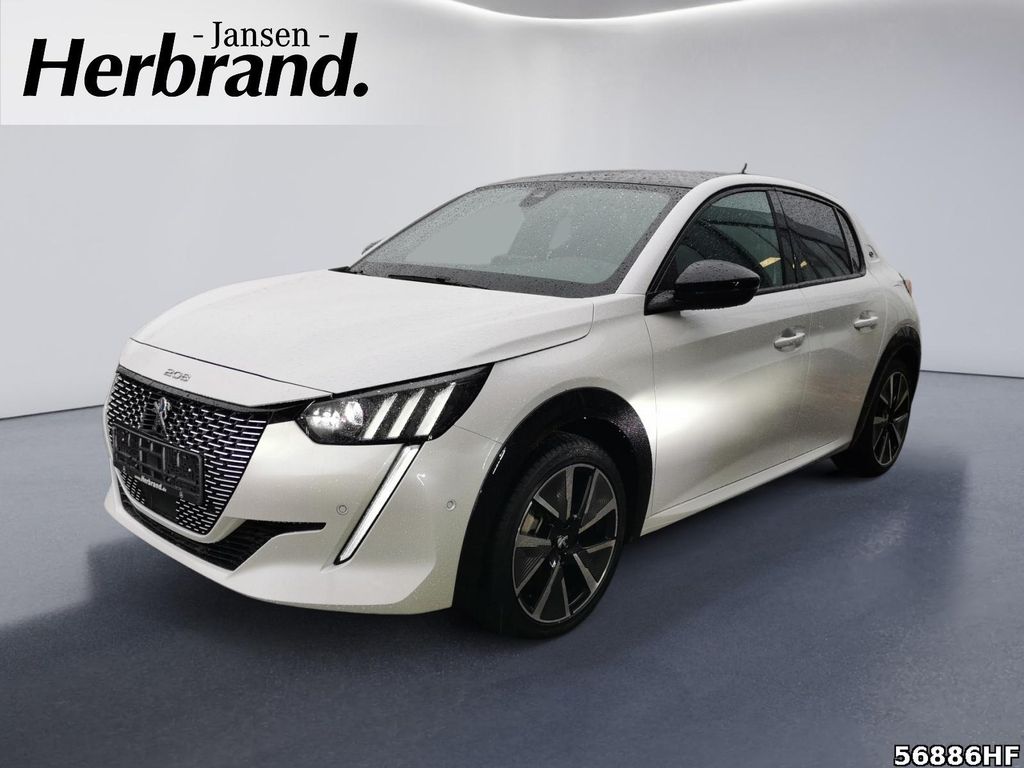 Peugeot 208 2021