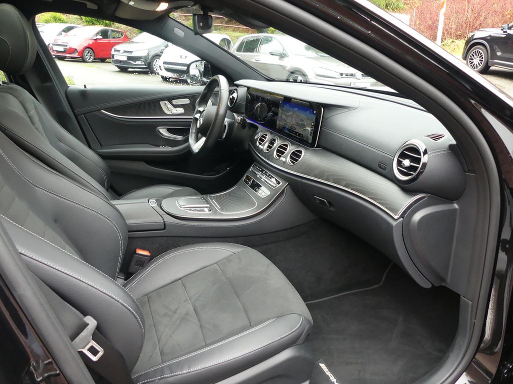 Mercedes-Benz E 300 2022