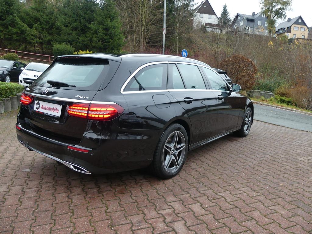 Mercedes-Benz E 300 2022