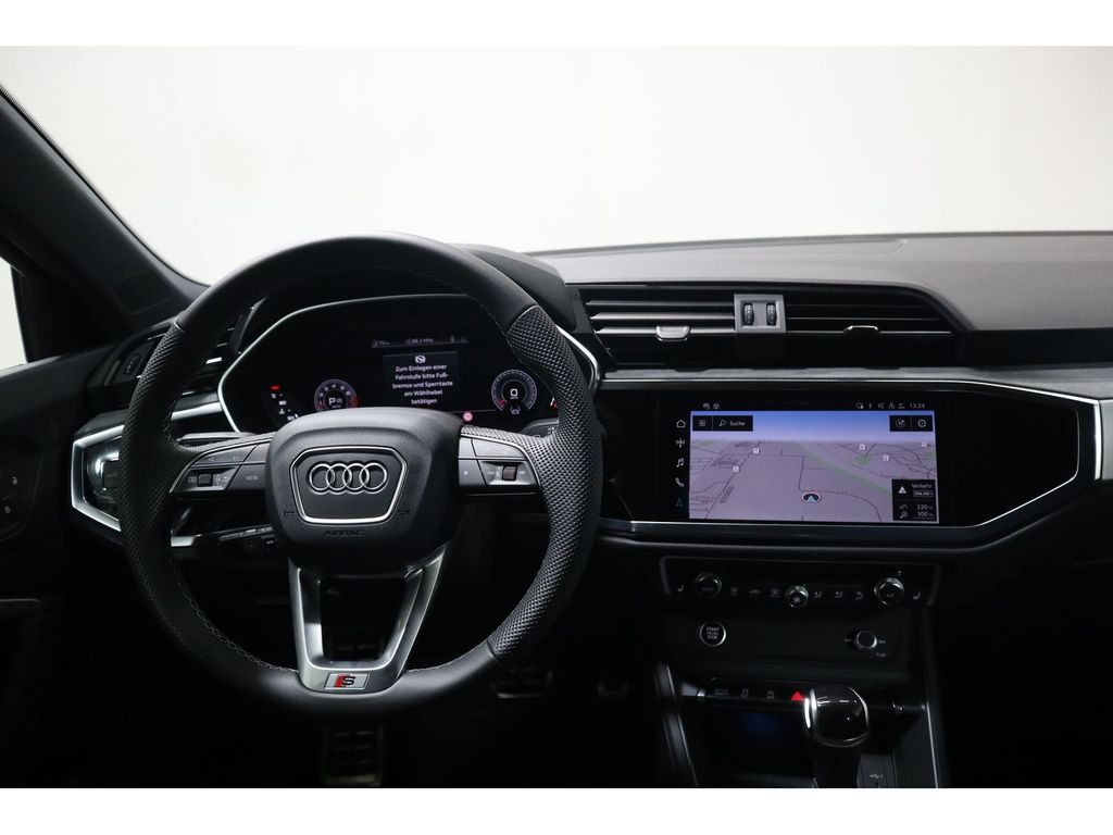 Audi Q3 2025