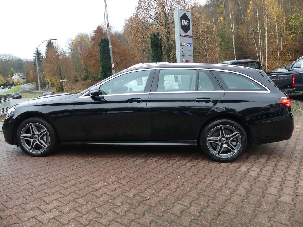 Mercedes-Benz E 300 2022