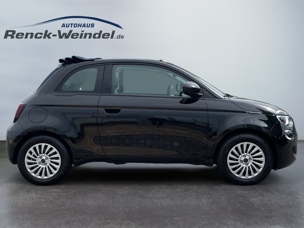 Fiat 500e 2025
