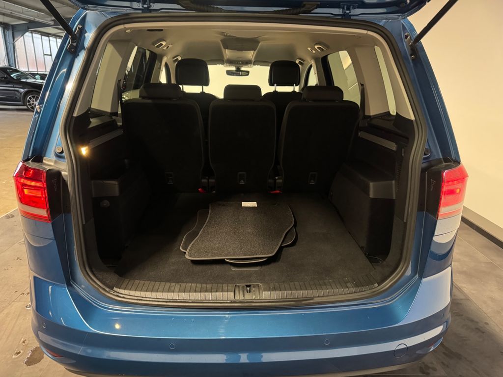 Volkswagen Touran 2021