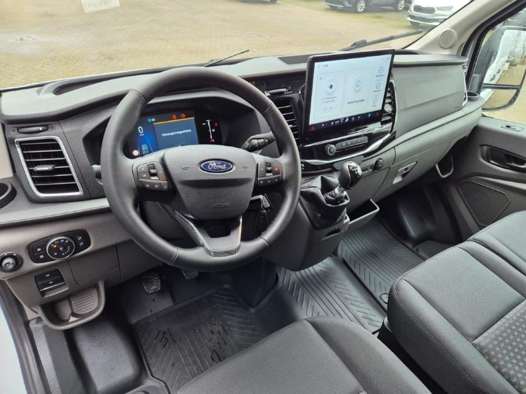 Ford Transit 2024
