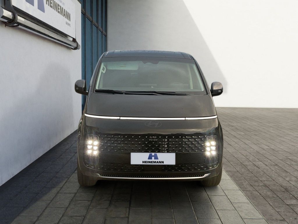 Hyundai STARIA 2025
