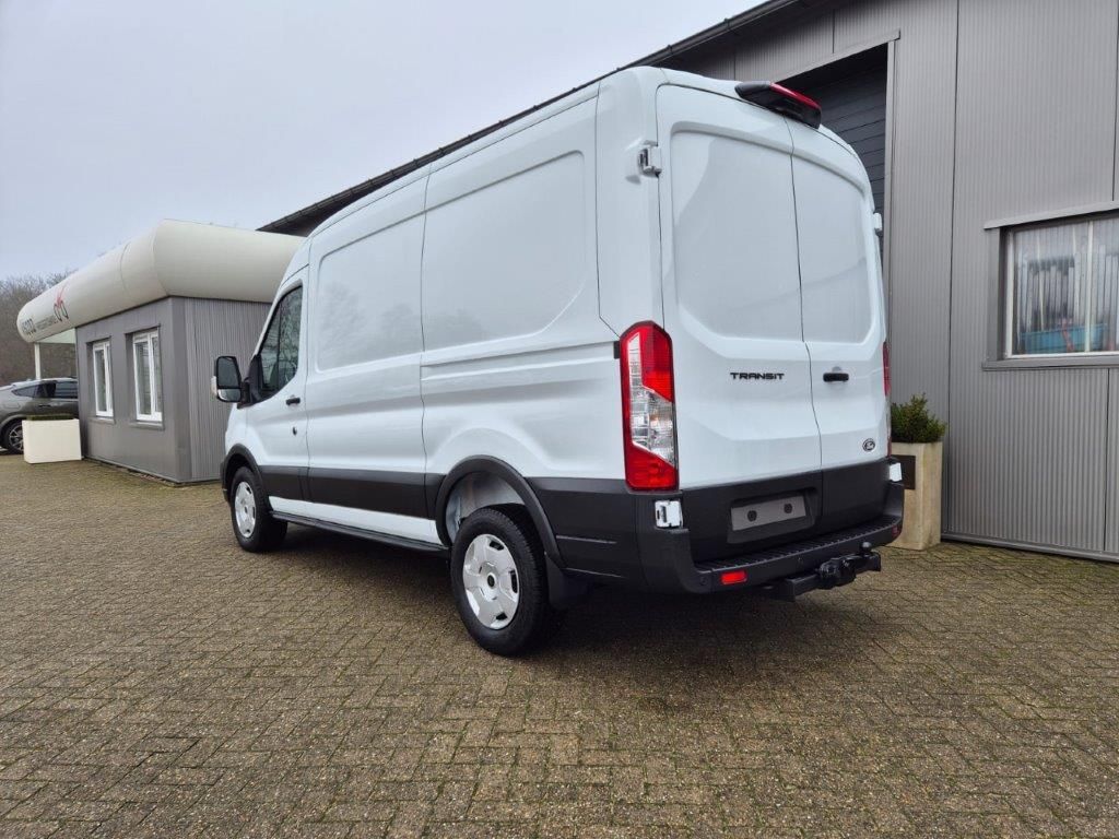 Ford Transit 2024