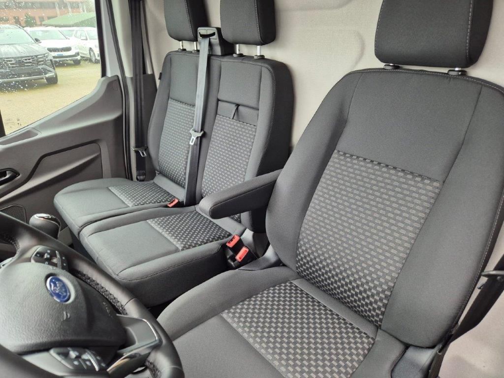 Ford Transit 2024