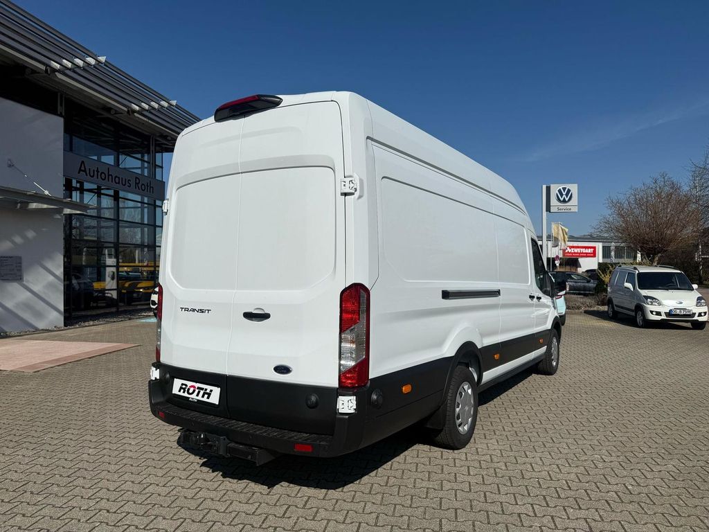 Ford Transit 2024