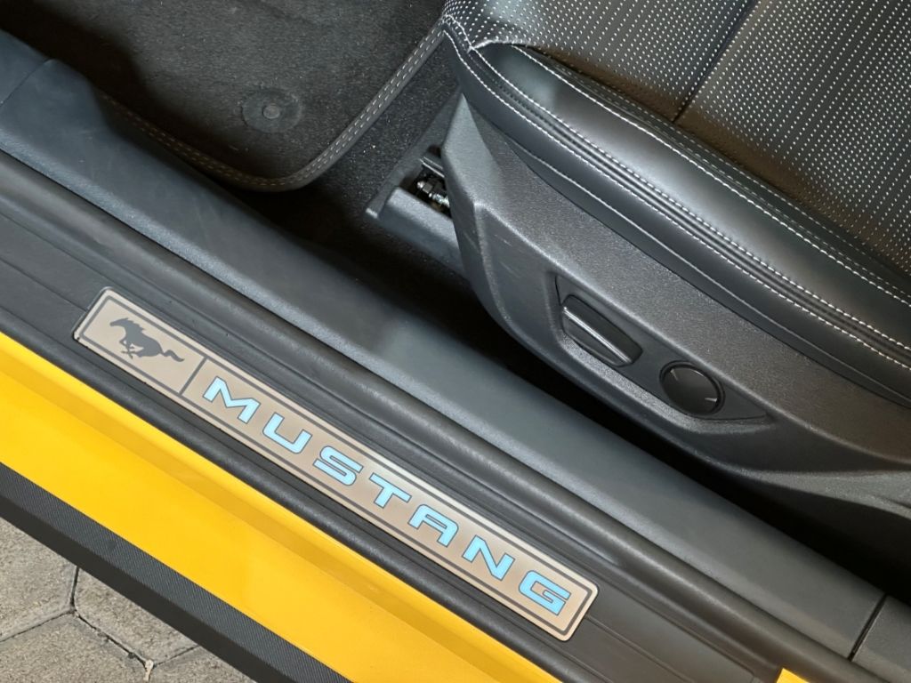 Ford Mustang 2025