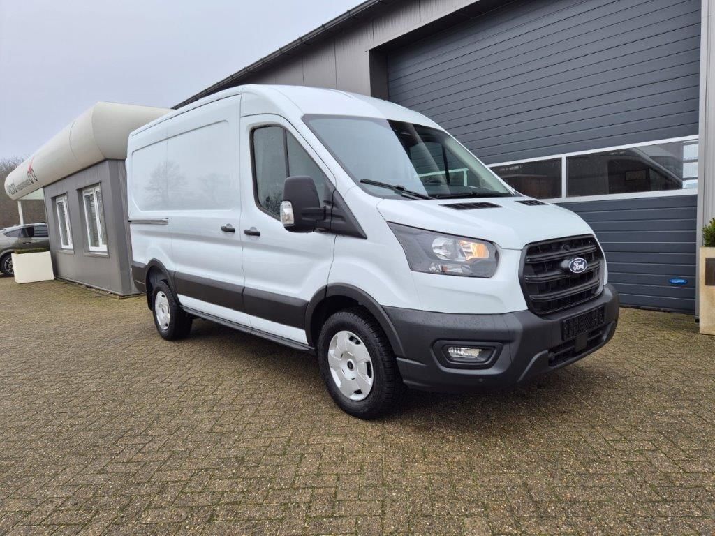 Ford Transit 2024