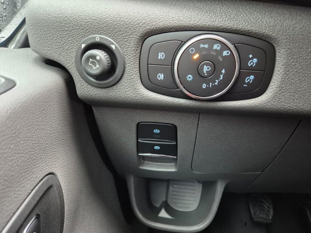 Ford Transit 2024