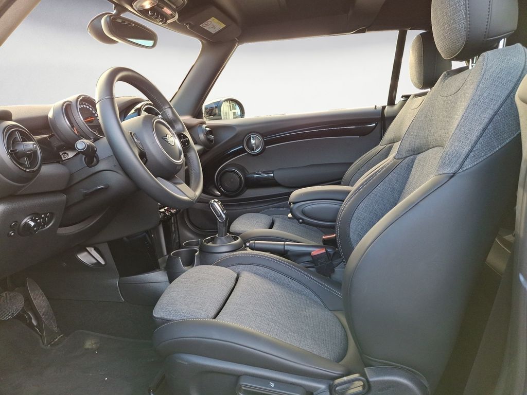 MINI Cooper Cabrio 2022