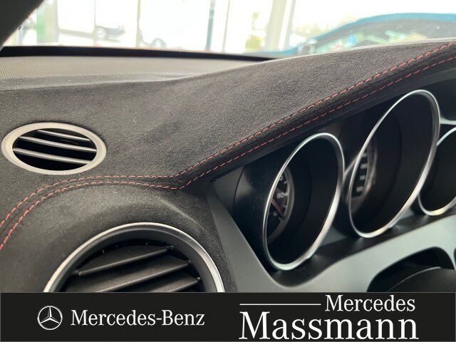 Mercedes-Benz C 63 AMG 2013