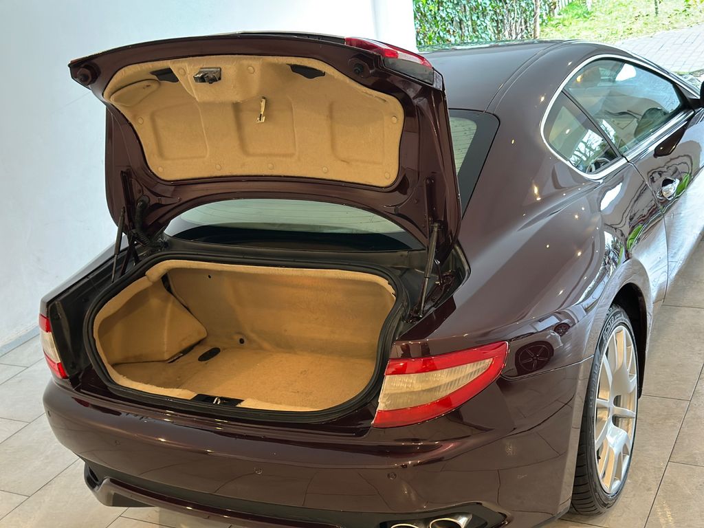 Maserati Granturismo 2009