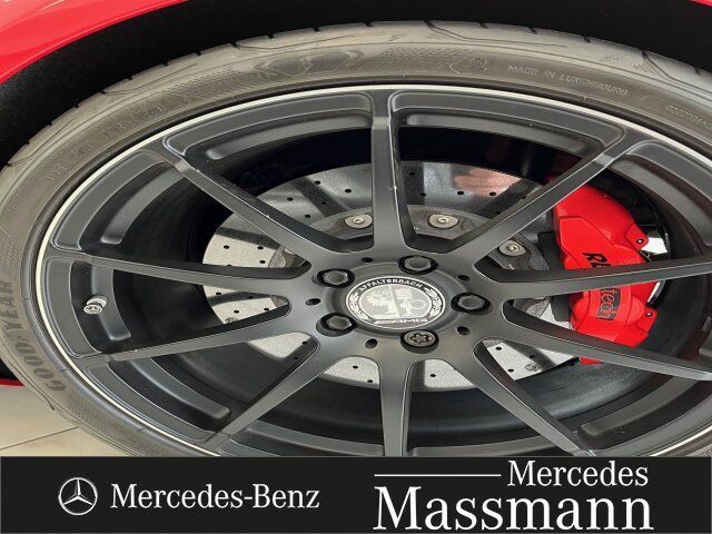 Mercedes-Benz C 63 AMG 2013