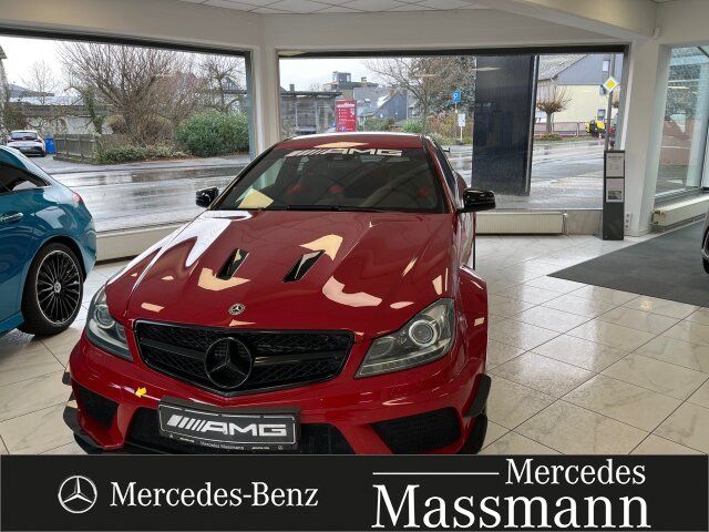 Mercedes-Benz C 63 AMG 2013