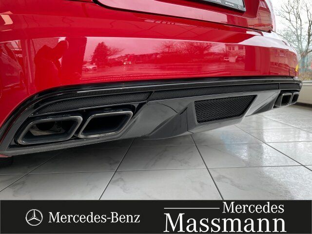 Mercedes-Benz C 63 AMG 2013