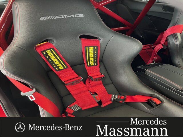 Mercedes-Benz C 63 AMG 2013