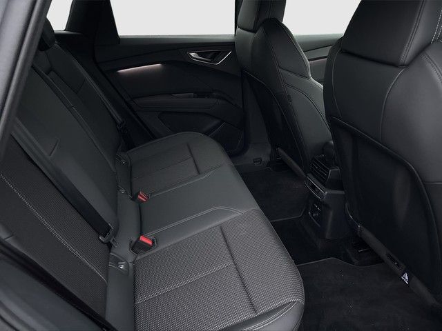 Audi Q4 e-tron 2025