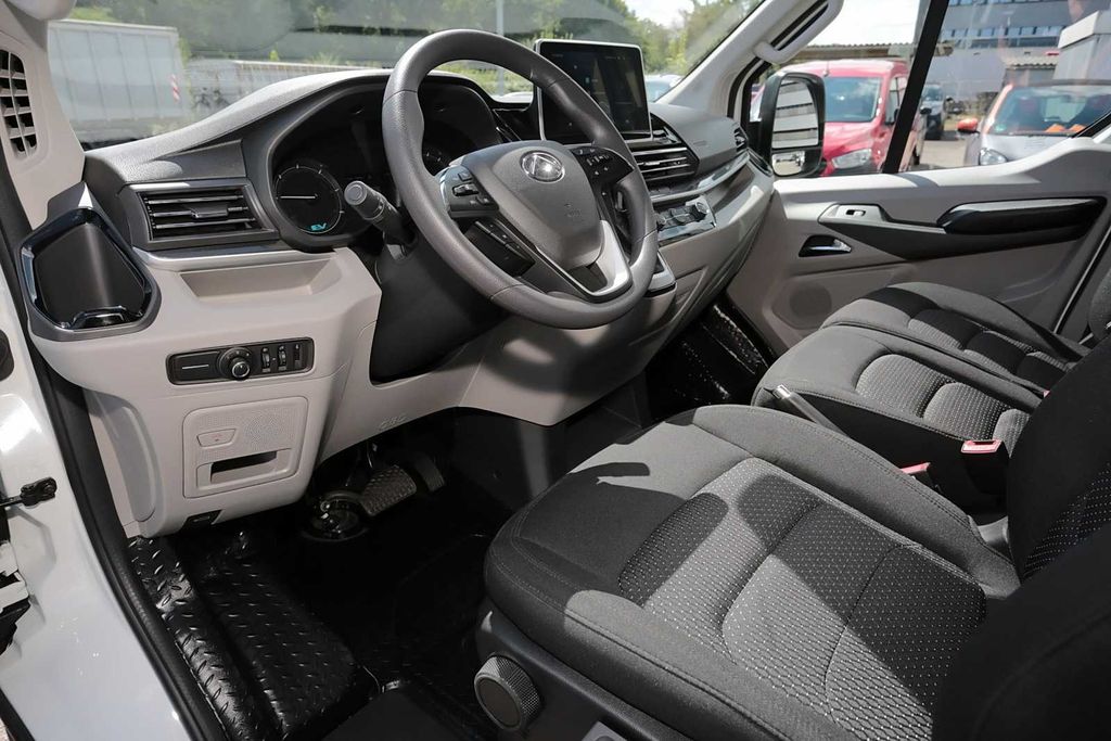 Maxus eDeliver 9 2024