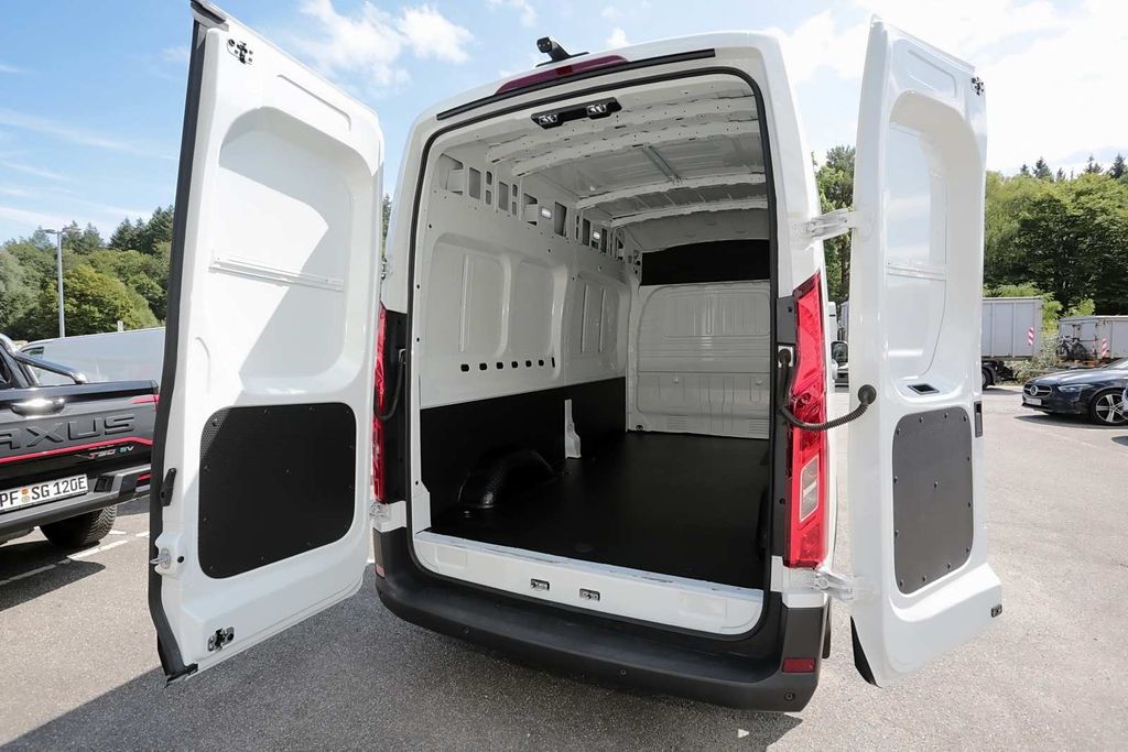 Maxus eDeliver 9 2024