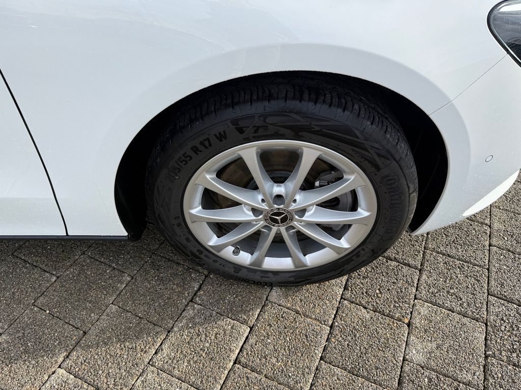 Mercedes-Benz B 250 2022