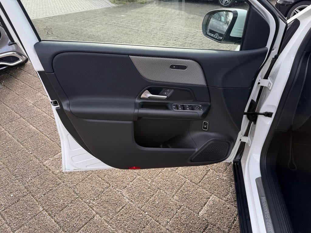 Mercedes-Benz B 250 2022