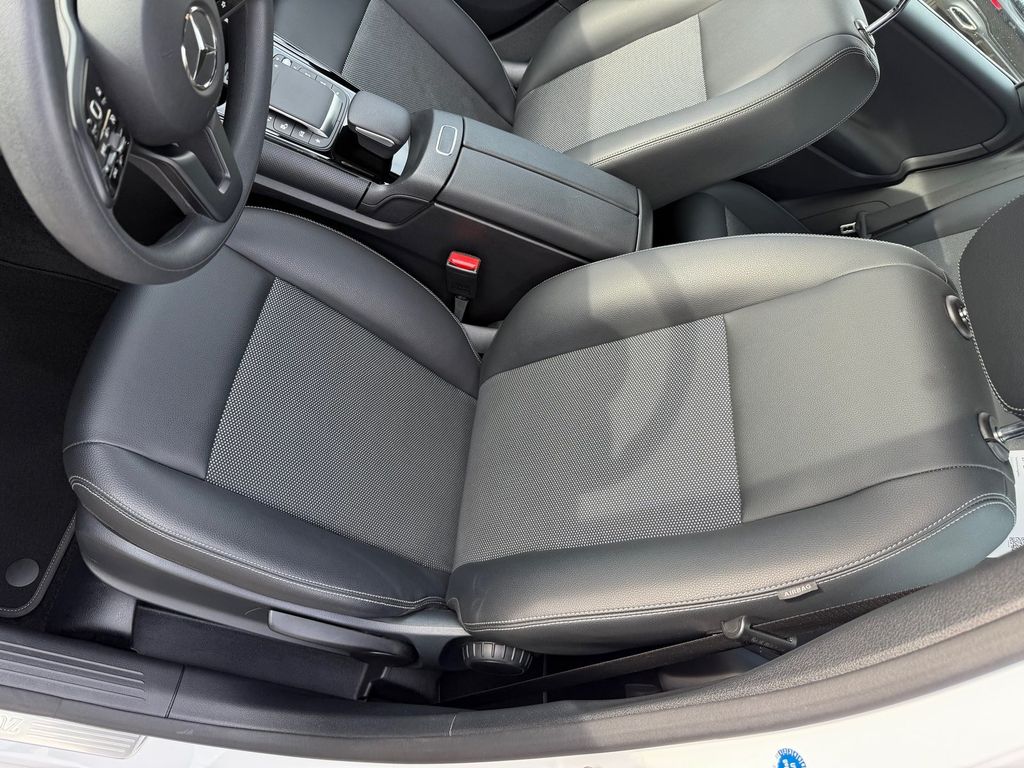 Mercedes-Benz B 250 2022