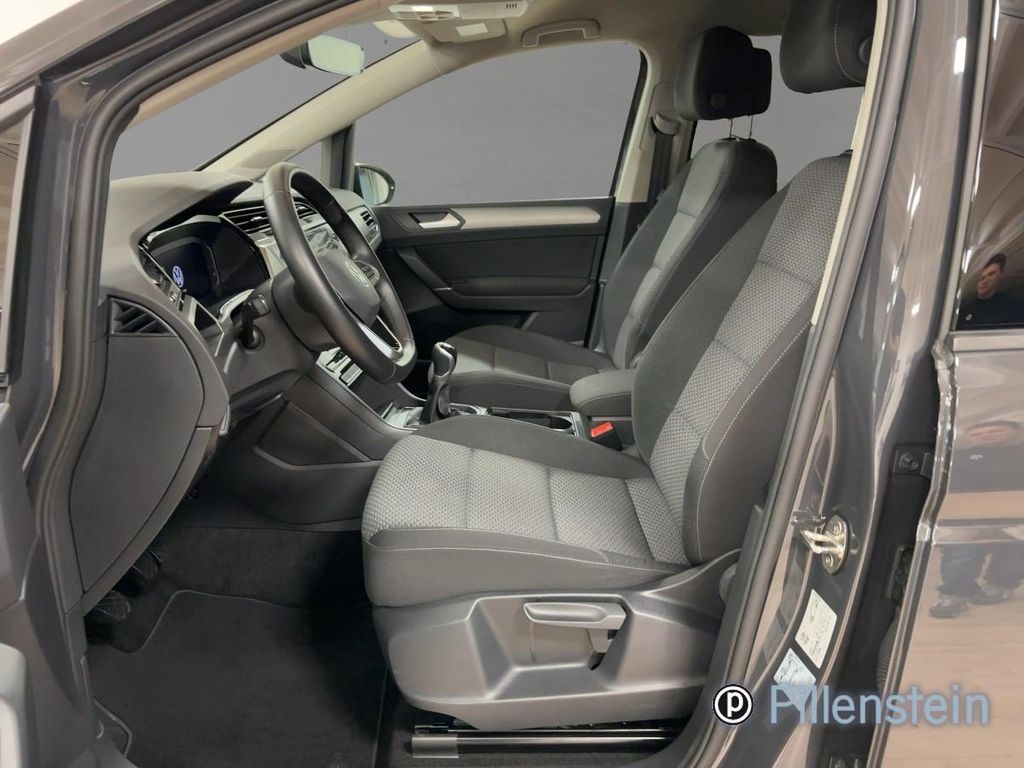 Volkswagen Touran 2024