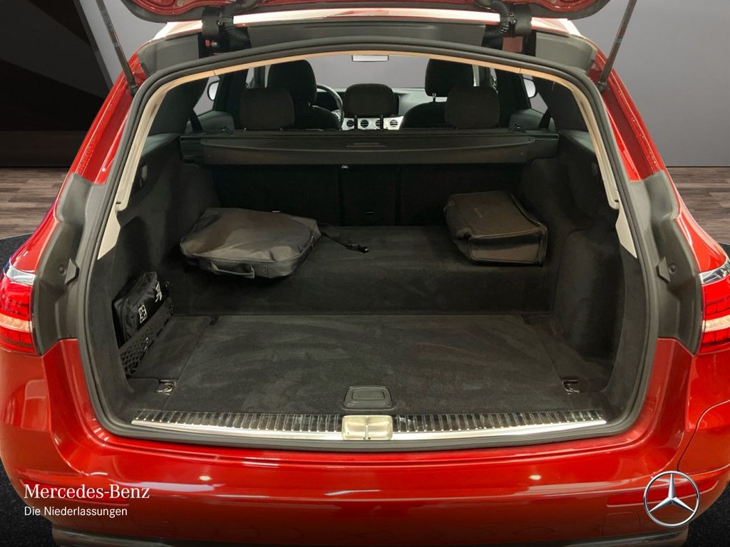 Mercedes-Benz E 300 2022