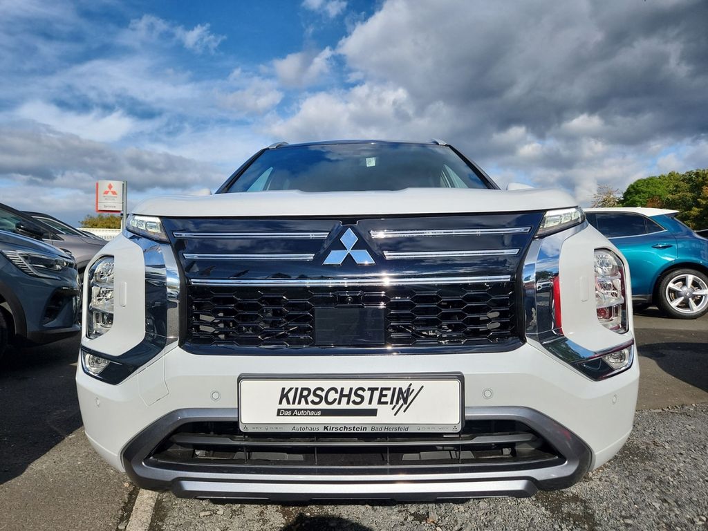 Mitsubishi Plug-in Hybrid Outlander