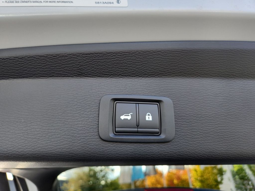 Mitsubishi Plug-in Hybrid Outlander