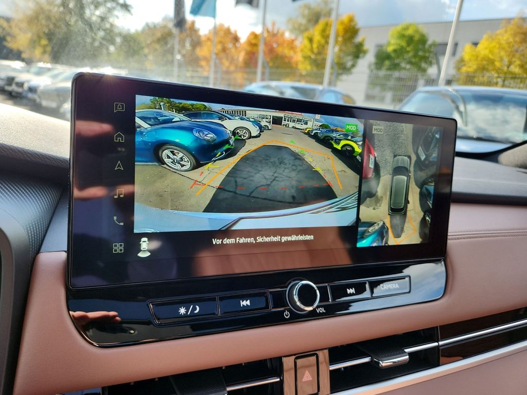 Mitsubishi Plug-in Hybrid Outlander