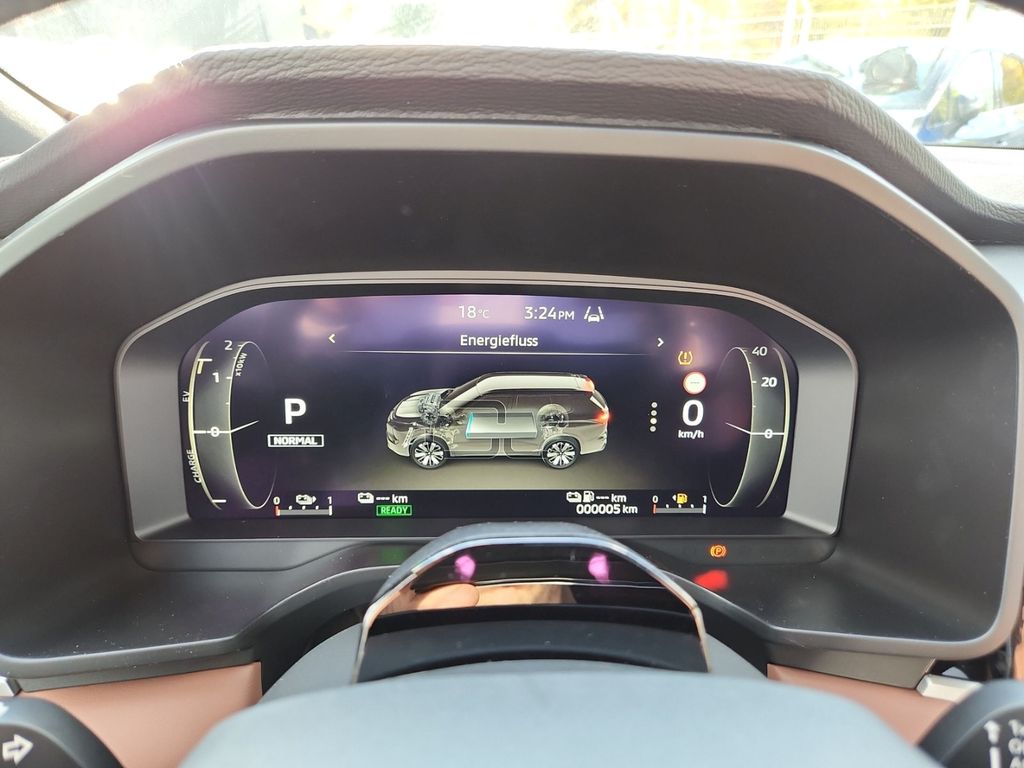 Mitsubishi Plug-in Hybrid Outlander