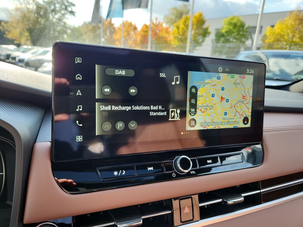 Mitsubishi Plug-in Hybrid Outlander