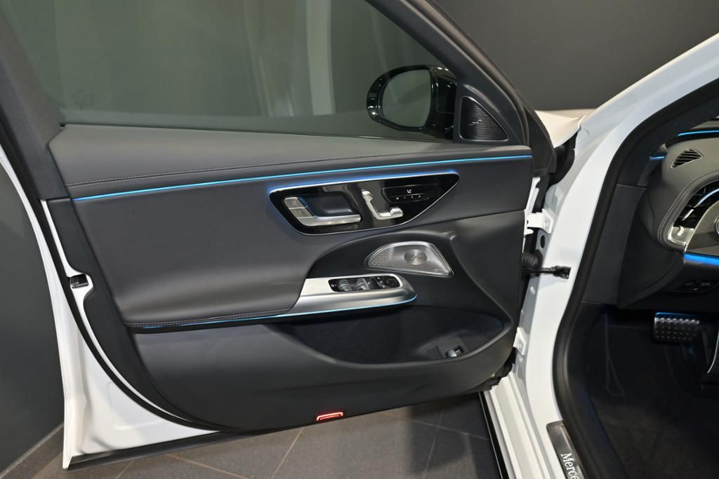 Mercedes-Benz E 300 2024