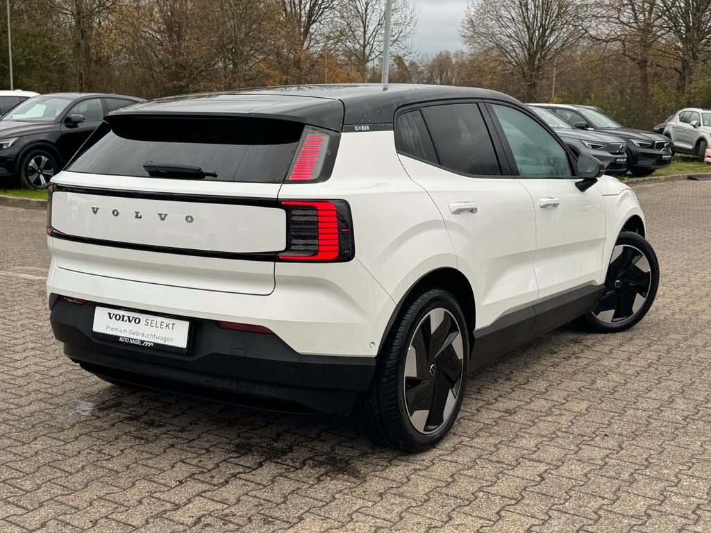 Volvo EX30 2025