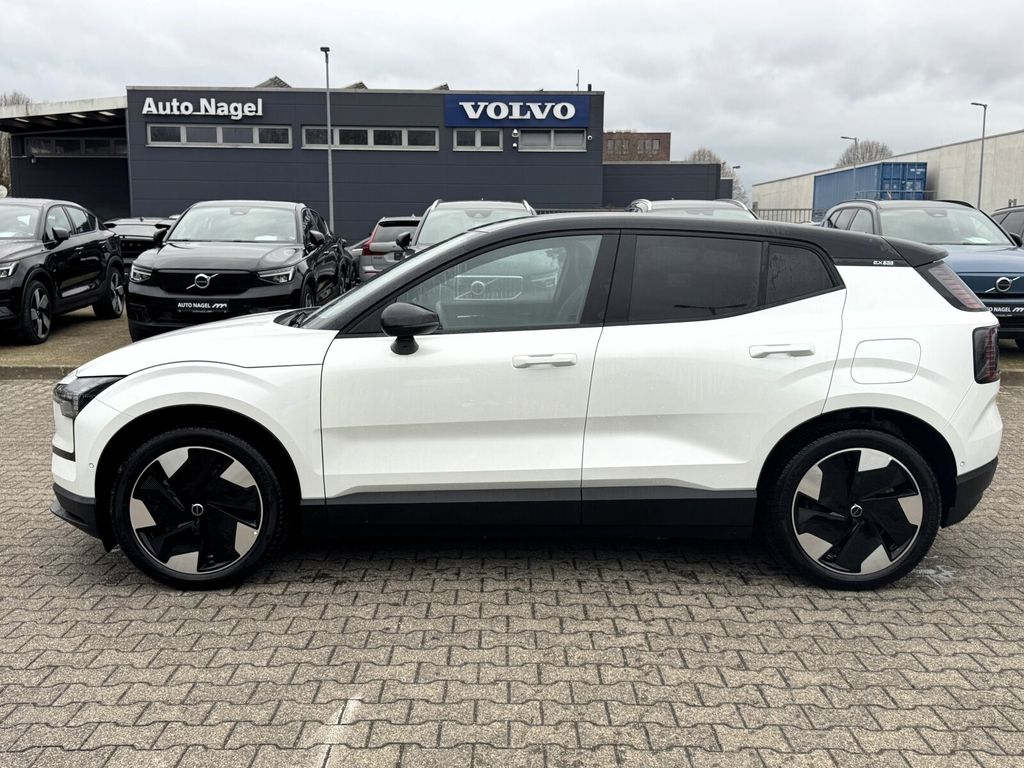 Volvo EX30 2025