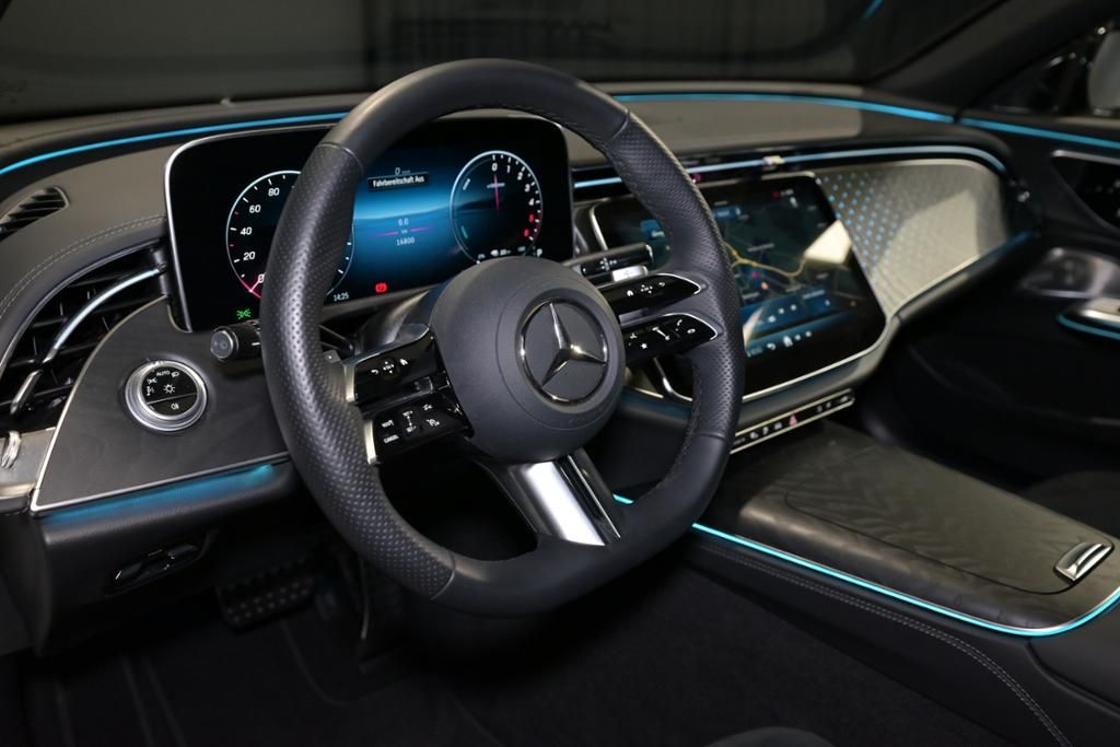 Mercedes-Benz E 300 2024