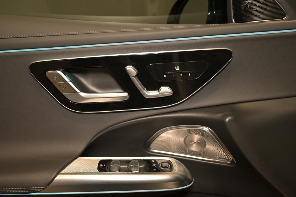 Mercedes-Benz E 300 2024