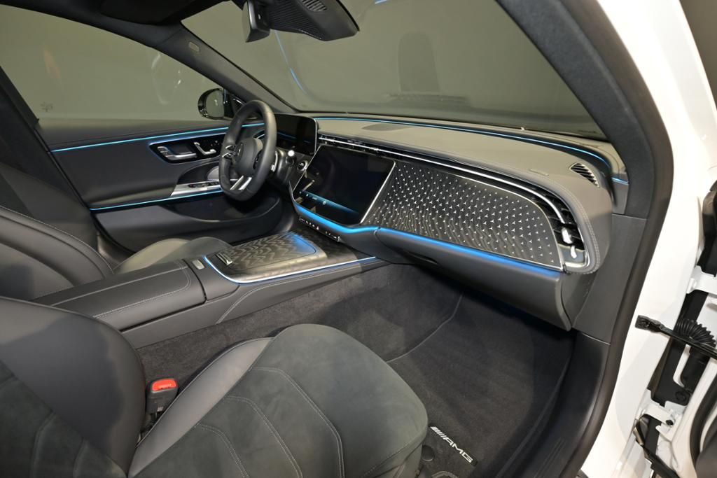 Mercedes-Benz E 300 2024