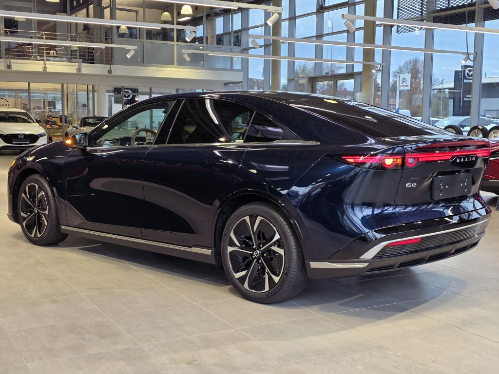 Mazda 6e