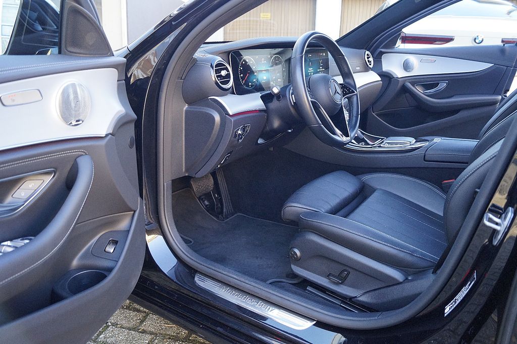 Mercedes-Benz E 300 2022