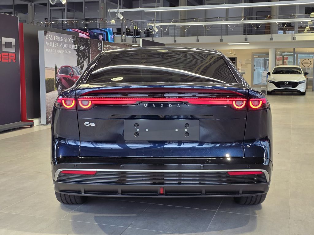 Mazda 6e
