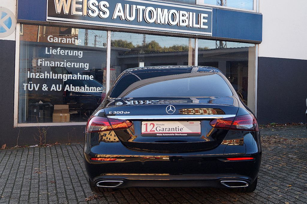Mercedes-Benz E 300 2022